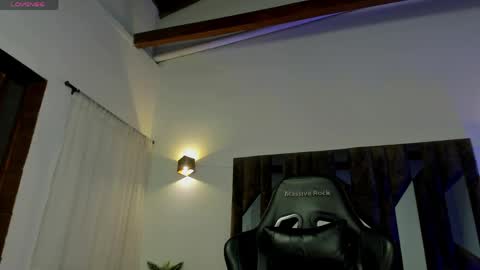 tony_petrov online show from April 2026 07:33:02 AM