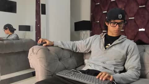 Snapshot of tonybenedetti chatting on January 2026 08:18:02 PM Tony Benedetti online show from January 2026 08:18:02 PM