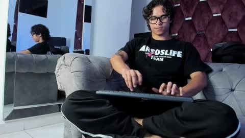 Snapshot of tonybenedetti chatting on March 2026 09:10:01 PM Tony Benedetti online show from March 2026 09:10:01 PM