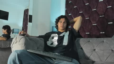 Snapshot of tonybenedetti chatting on April 2026 08:06:02 PM Tony Benedetti online show from April 2026 08:06:02 PM