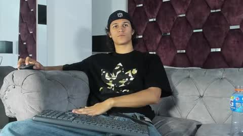 Snapshot of tonybenedetti chatting on April 2026 09:05:02 PM Tony Benedetti online show from April 2026 09:05:02 PM