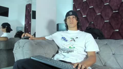 Snapshot of tonybenedetti chatting on April 2026 10:03:02 PM Tony Benedetti online show from April 2026 10:03:02 PM