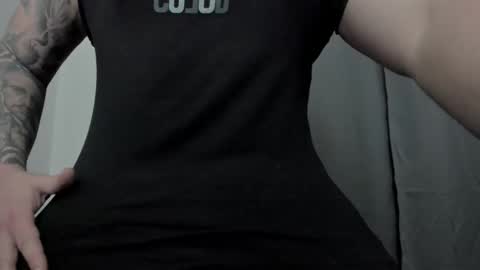 Snapshot of tonywilsonn chatting on March 2026 11:01:01 PM tonywilsonn online show from March 2026 11:01:01 PM