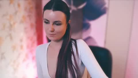 Snapshot of too_beautiful chatting on March 2025 04:20:01 PM Elizabeth online show from March 2025 04:20:01 PM