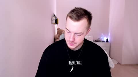 toohornyserj online show from February 2025 09:30:01 PM