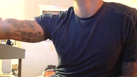 Snapshot of toomuchsmoke chatting on December 2024 09:13:01 AM toomuchsmoke online show from December 2024 09:13:01 AM