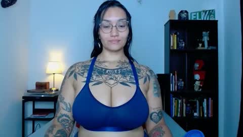 toothyy online show from May 2026 07:56:02 PM