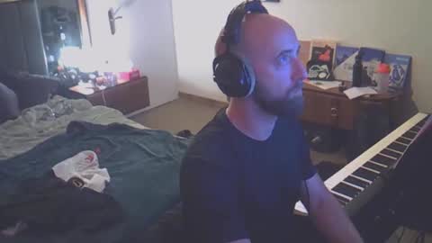 tootsybird69 online show from June 2026 10:26:01 PM