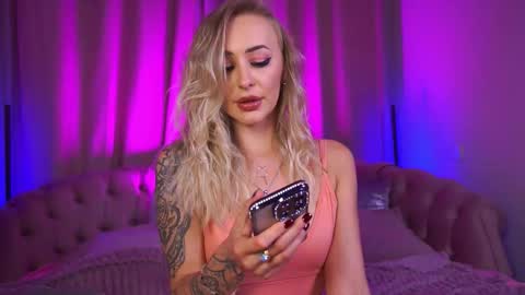 top_grace online show from September 2025 09:14:01 PM