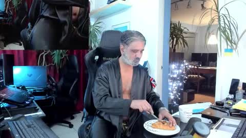 topalphaboss online show from October 2025 10:28:02 PM