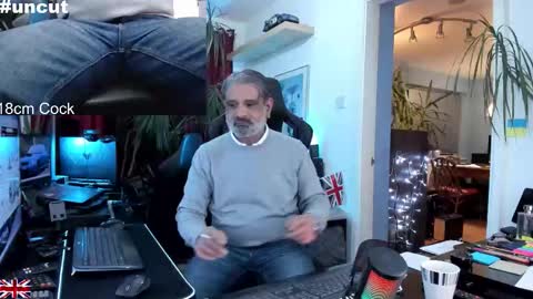 topalphaboss online show from November 2025 05:46:02 PM