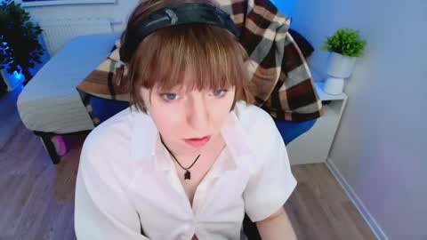 topcranberry online show from February 2025 06:24:02 PM