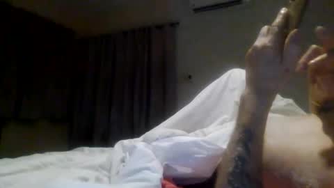 topfoxs30 online show from April 2026 12:01:01 PM