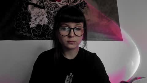 Snapshot of toriayun0 chatting on January 2025 10:51:01 PM your personal gothic girl check it    online show from January 2025 10:51:01 PM