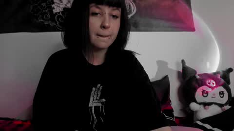 Snapshot of toriayun0 chatting on January 2025 01:53:01 AM your personal gothic girl check it    online show from January 2025 01:53:01 AM