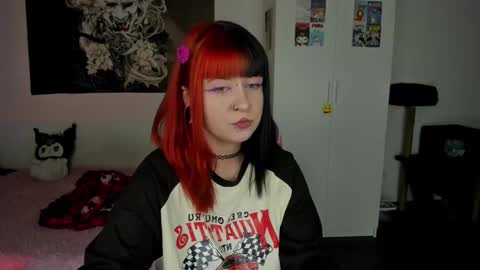 Snapshot of toriayun0 chatting on February 2025 01:13:02 AM your personal gothic girl check it    online show from February 2025 01:13:02 AM