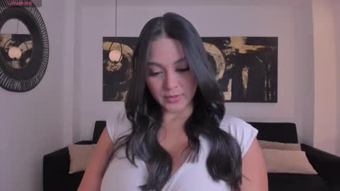 Snapshot of toricross1 chatting on October 2025 01:23:04 PM Tori Cross online show from October 2025 01:23:04 PM