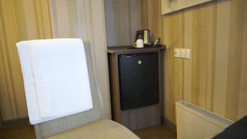         online show from March 2026 04:14:02 AM