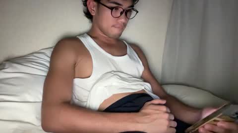 Snapshot of toshikaro0 chatting on September 2025 05:25:02 PM Karo online show from September 2025 05:25:02 PM