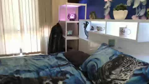 Milly online show from January 2025 12:05:01 AM