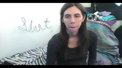 Luna online show from November 2025 04:03:02 AM