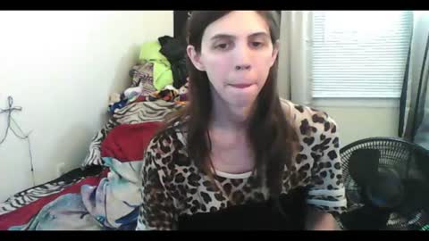 Snapshot of totalfuckingadorable chatting on June 2026 02:24:01 AM Luna online show from June 2026 02:24:01 AM