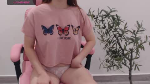 Angelina online show from September 2025 08:18:02 AM