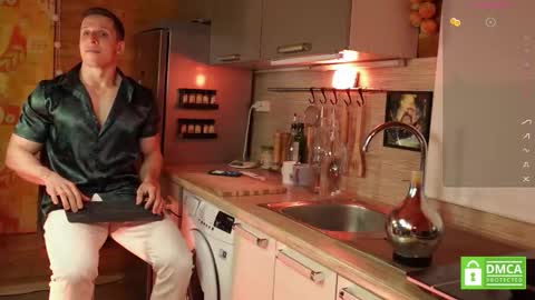 Paul online show from November 2025 04:04:01 AM