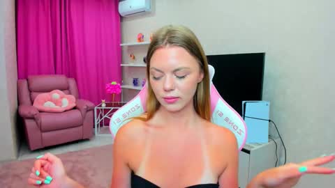 Touch The Heart online show from February 2026 03:26:01 AM