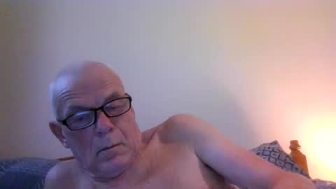 Snapshot of touche5656607203 chatting on December 2025 08:42:02 AM touche5656607203 online show from December 2025 08:42:02 AM