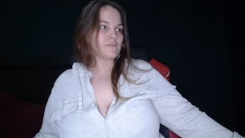 Snapshot of toxiclilly chatting on June 2026 12:32:02 AM Lilly Miss Mistress Goddess Maam Queen Boss online show from June 2026 12:32:02 AM