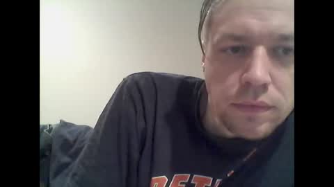 Snapshot of tpete119 chatting on December 2024 07:06:02 AM Shooter McGavin online show from December 2024 07:06:02 AM