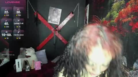 tracy_ks online show from October 2025 03:18:02 AM