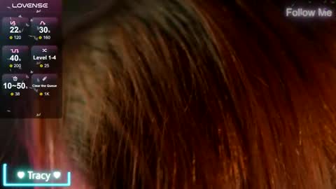 Tracy online show from December 2025 09:22:01 PM