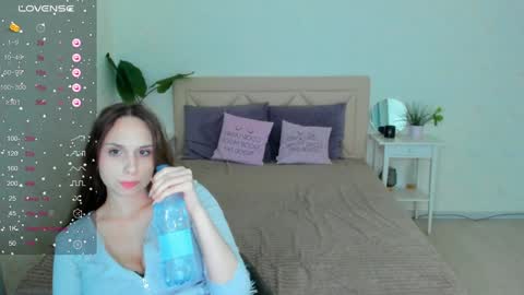 Snapshot of traneba chatting on January 2025 11:48:02 AM Kate online show from January 2025 11:48:02 AM