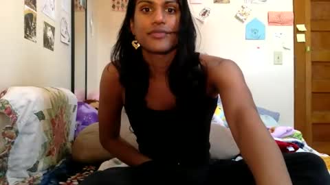 transamoure online show from February 2026 05:46:02 PM