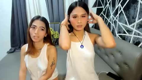 Snapshot of transbigcockselfsucker chatting on May 2026 12:07:02 AM GEN LUXS online show from May 2026 12:07:02 AM