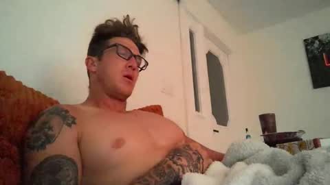 trash_man1989 online show from November 2025 03:06:01 AM