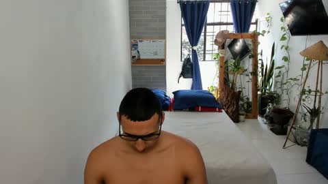 Snapshot of travis_bakerr chatting on December 2024 02:57:02 PM travis bakerr online show from December 2024 02:57:02 PM