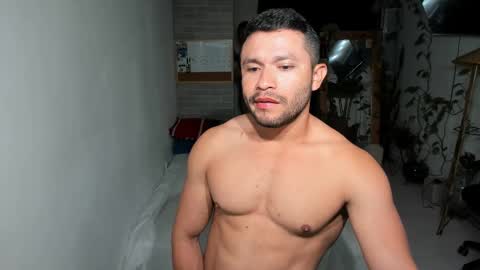 Snapshot of travis_bakerr chatting on February 2025 11:37:02 PM travis bakerr online show from February 2025 11:37:02 PM