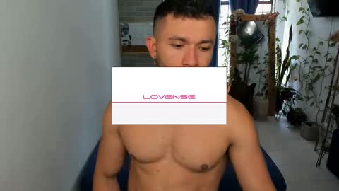 Snapshot of travis_bakerr chatting on February 2025 04:13:02 PM travis bakerr online show from February 2025 04:13:02 PM