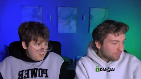 Snapshot of travis_wolf_ chatting on February 2026 09:37:02 AM Travis online show from February 2026 09:37:02 AM