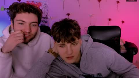 Snapshot of travis_wolf_ chatting on February 2026 09:41:02 AM Travis online show from February 2026 09:41:02 AM