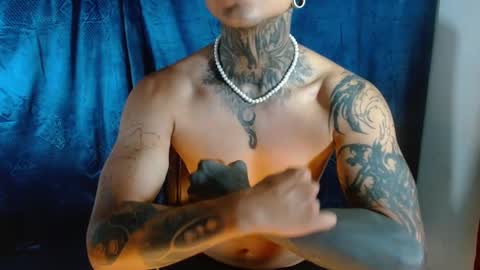 TRAV - INDEPENDENT MODEL online show from February 2025 01:06:01 PM