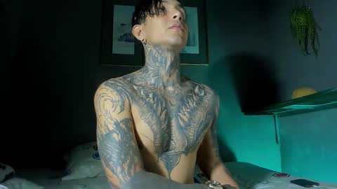 TRAV - INDEPENDENT MODEL online show from October 2025 03:28:02 AM