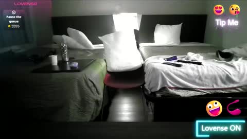 Snapshot of trea2139 chatting on September 2025 09:08:02 PM Trea online show from September 2025 09:08:02 PM