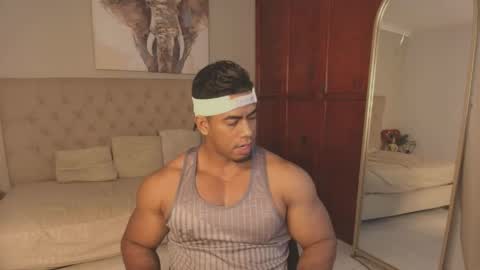 Snapshot of trevor_vinc chatting on May 2026 12:54:02 PM trevor online show from May 2026 12:54:02 PM