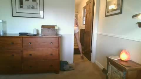 Snapshot of trevorhill99 chatting on December 2024 05:18:02 PM Trevor Hill online show from December 2024 05:18:02 PM