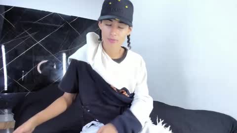 Snapshot of treyk_king chatting on January 2026 04:16:01 AM Trey online show from January 2026 04:16:01 AM