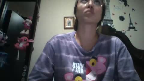 Snapshot of triana_bell chatting on December 2024 11:03:02 PM triana_bell online show from December 2024 11:03:02 PM